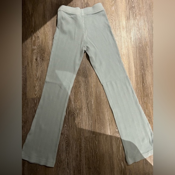 Aritzia Wilfred Free Waffle Knit Flare Pant - Picture 1 of 5